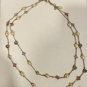 Elegant Pearl and Gemstone Necklace